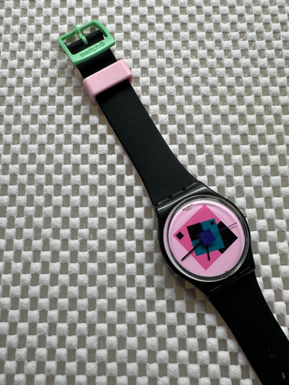 Swatch Watch Crazy Square GA109 Classic 2014 - Picture 6 of 8